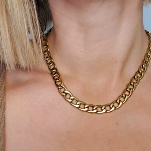 Crivallo Necklace - Gold